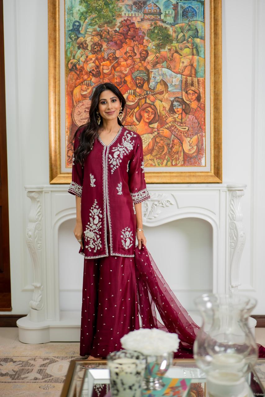 maroon traditional with chan dupatta and flare pants, stylish and with embroidery,