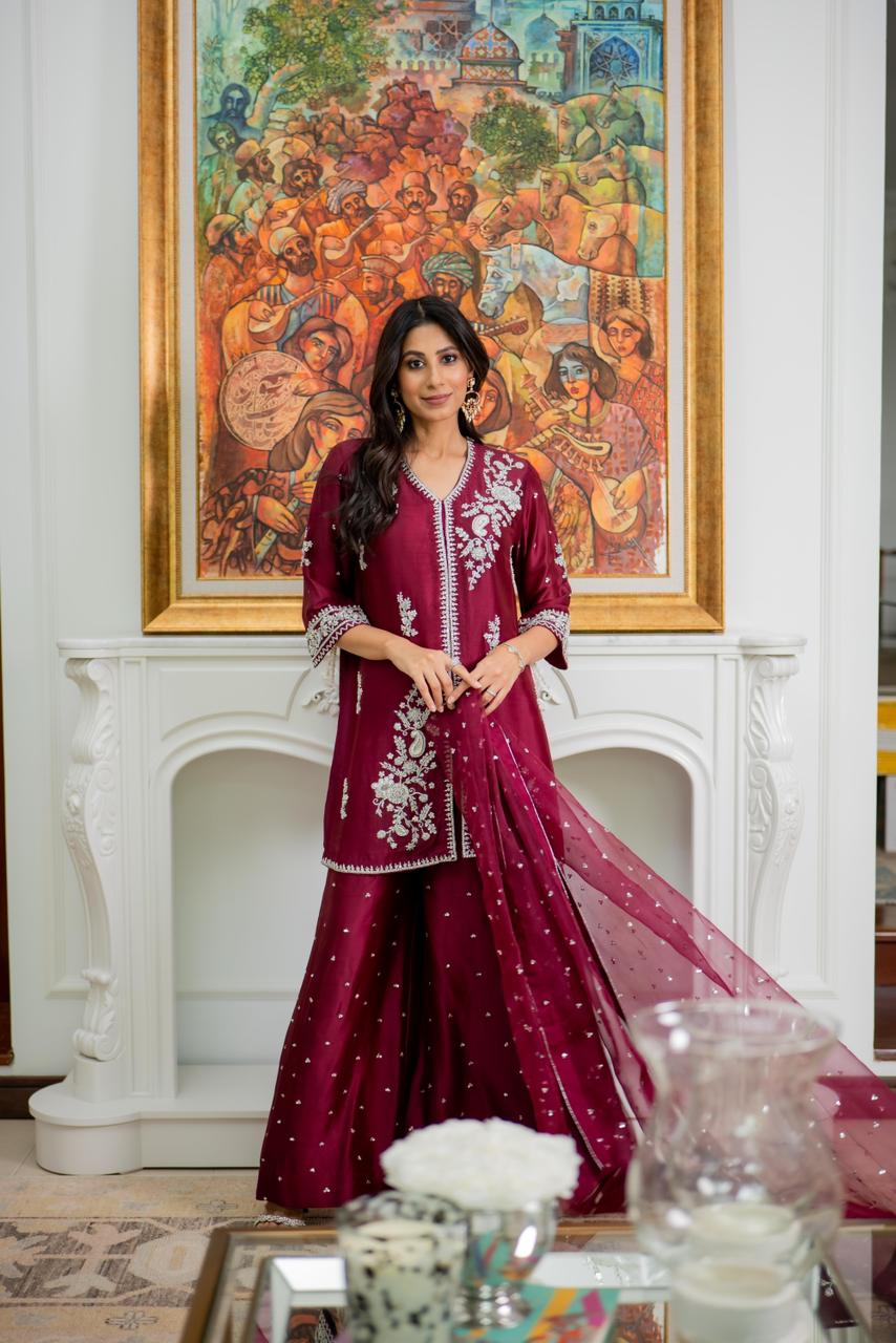 Buy Pakistani Designer Formal Dresses For Women|SARAH Z Buy Pakistani Designer Formal Dresses For Women|SARAH Z