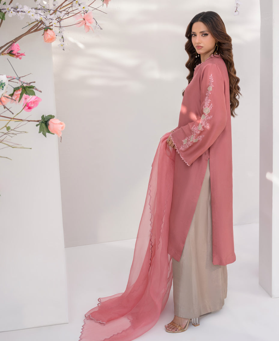 pink raw silk women  ensemble floral refined embroidery on sleeves